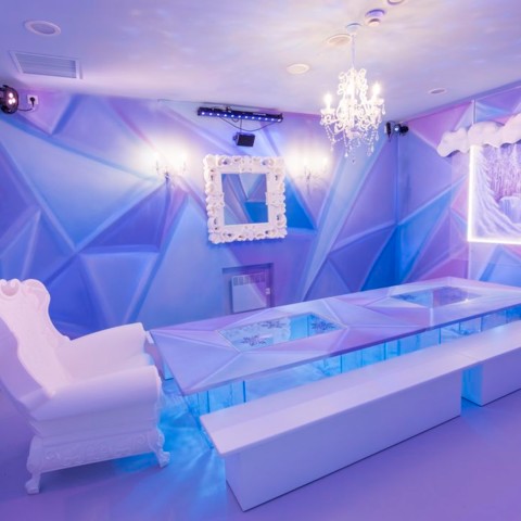 Kraina lodowa, sala w której organizowane są urodziny w Airo Space Kids w Warszawie